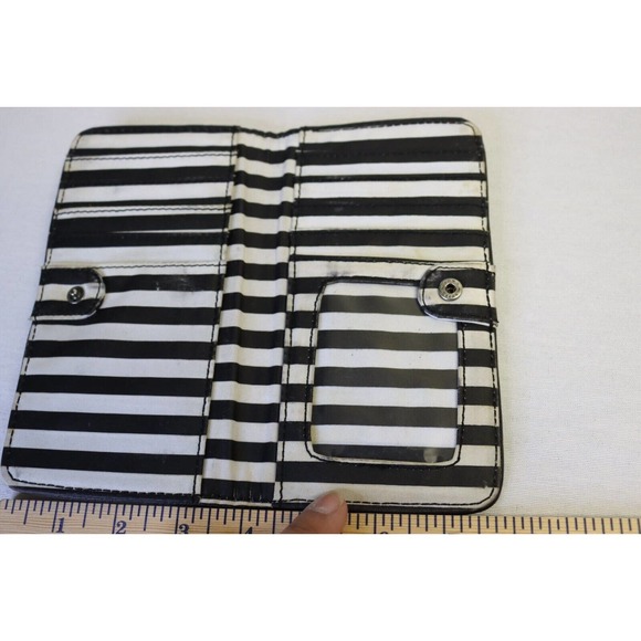 The Nightmare Before Christmas Wallet Button Closure Credit Card Holder Box F - Picture 2 of 5